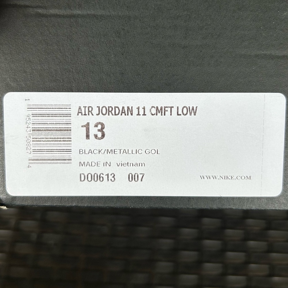AIR JORDAN 11 CMFT LOW DMP Size 13 - Picture 6 of 6